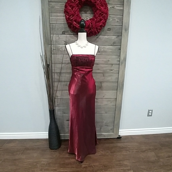 Morgan & Co. Dresses & Skirts - MORGAN and CO. by LINDA BERNELL RED SATIN GOWN